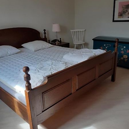 Villa Mitt I Ullared - 400M Till Gekas 外观 照片