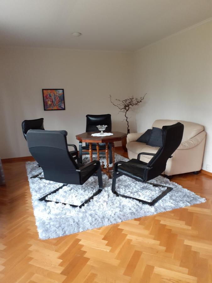 Villa Mitt I Ullared - 400M Till Gekas 外观 照片